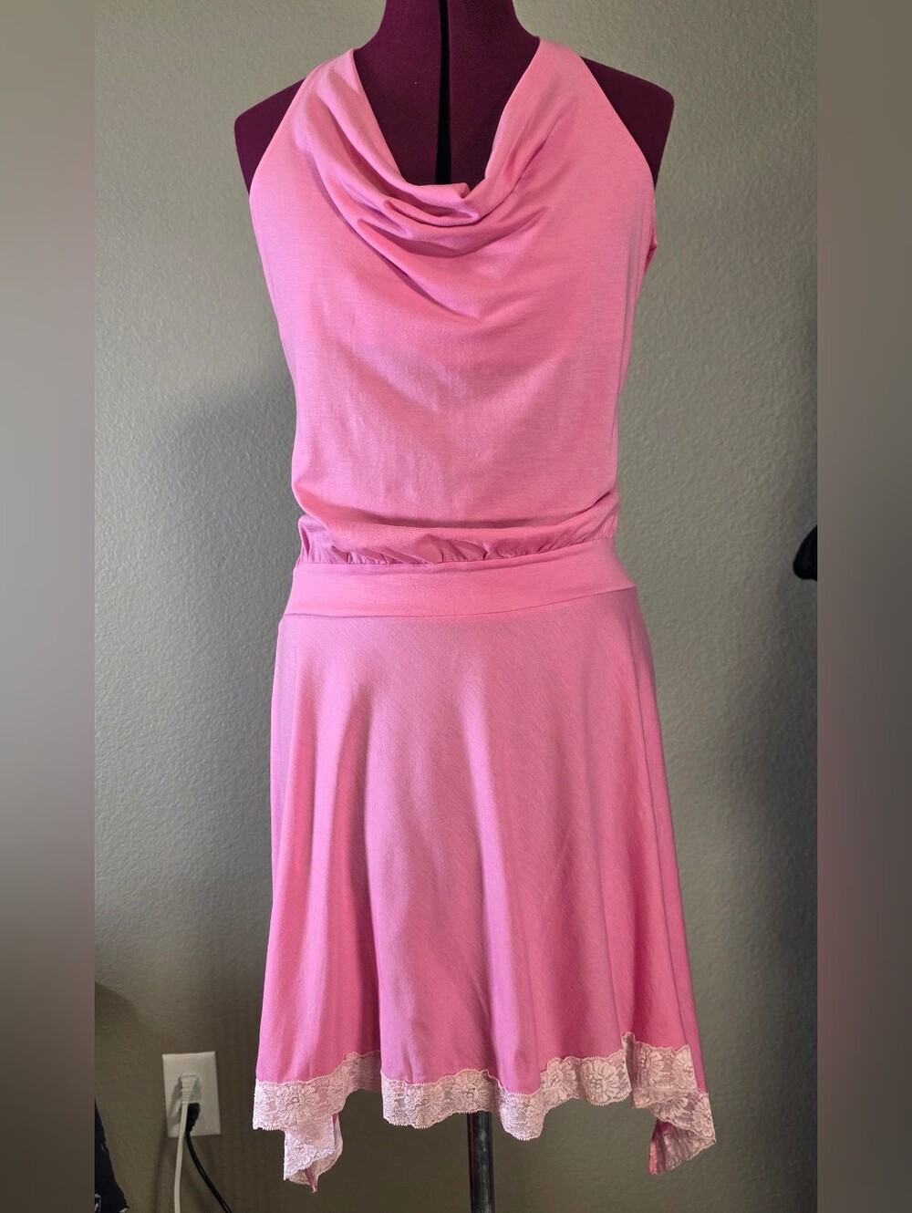 Vintage Y2K GUESS Jeans Pink Lace Halter Dress Size L Coquette Open Back